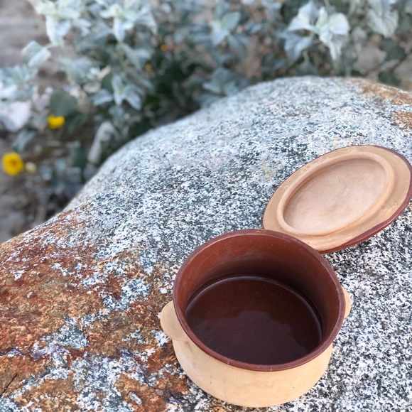 Vintage Italian stoneware crock - Picture 3 of 5